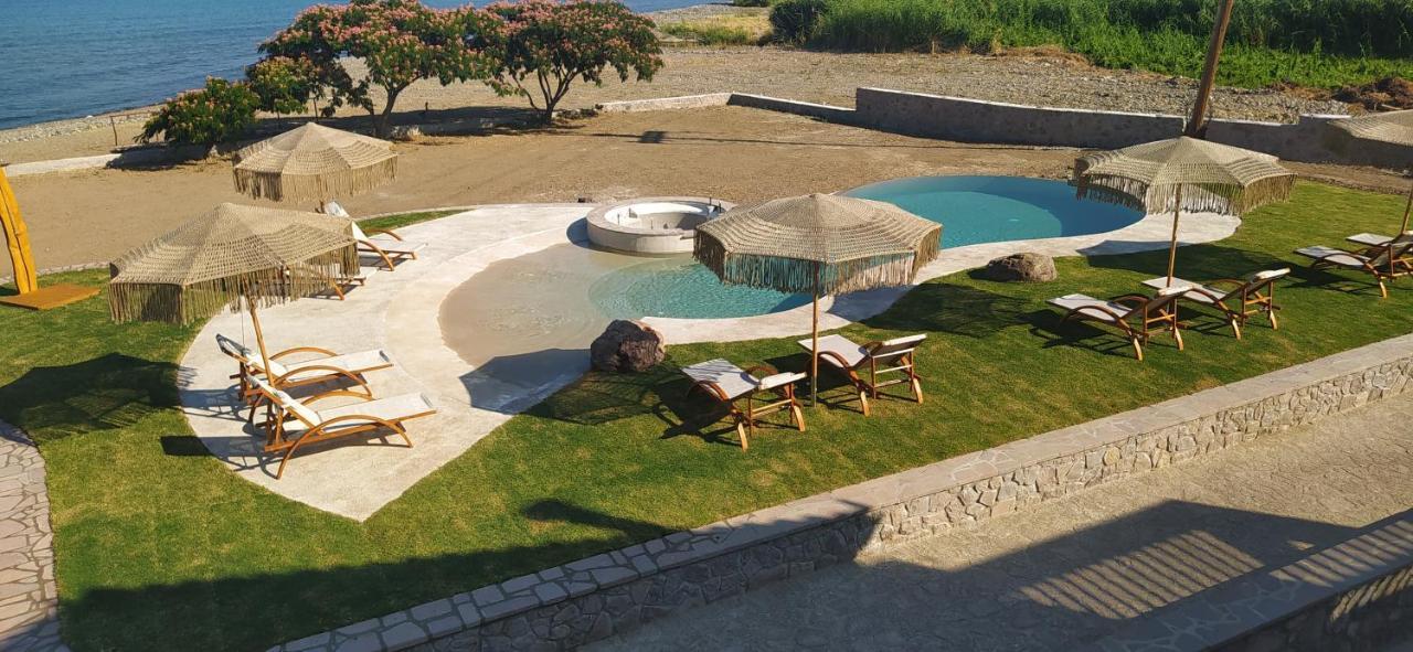Michaela Beach Houses ميثيمْنا المظهر الخارجي الصورة