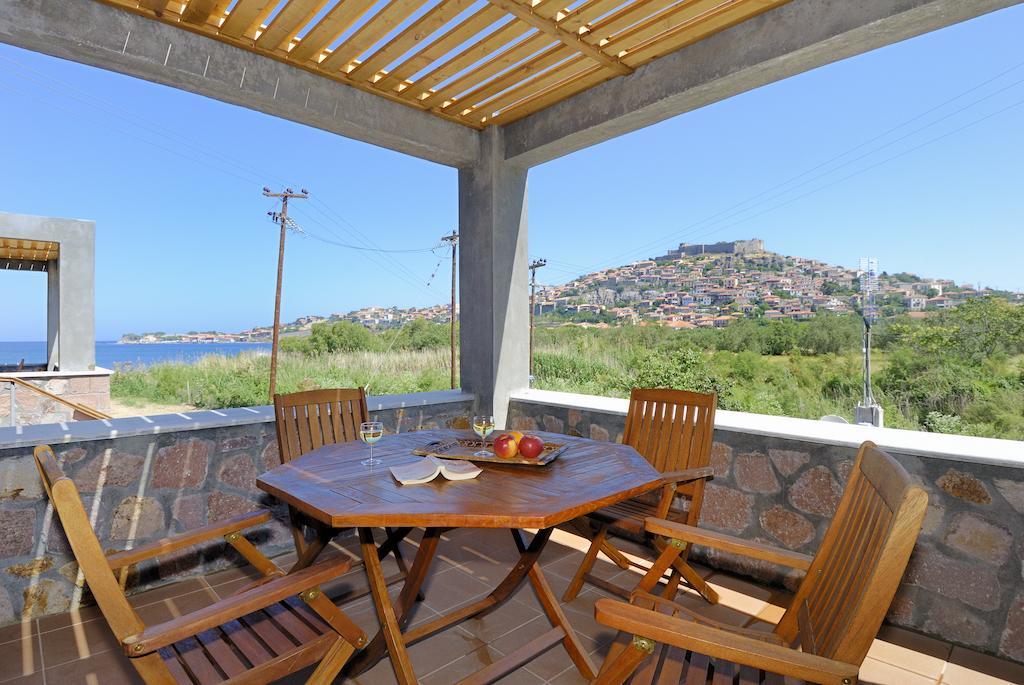 Michaela Beach Houses ميثيمْنا المظهر الخارجي الصورة